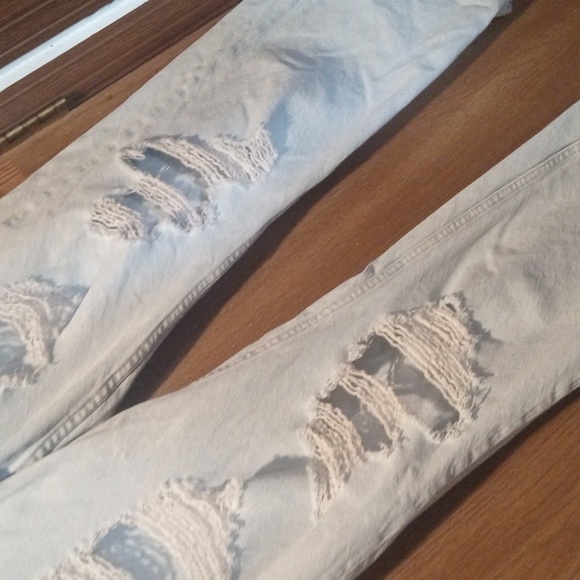 Aeropostale Light Wash Destroyed/Distressed 90s Baggy Jeans 14R - Picture 5 of 17